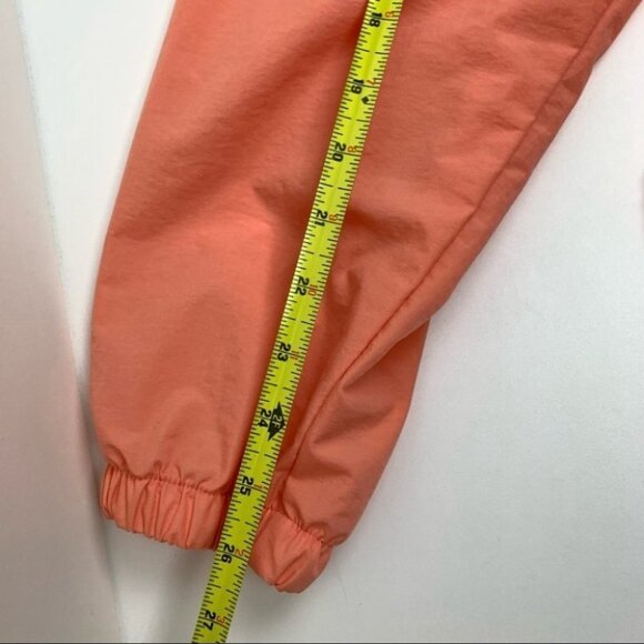 Northern Reflections Water Resistant  Windbreaker - Picture 9 of 10